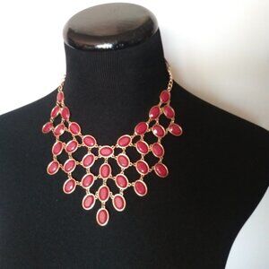 Costume Necklace Burgundy gold
